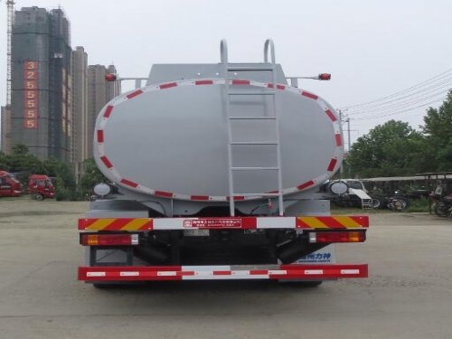 陕汽德龙前四后八28.7方供液车