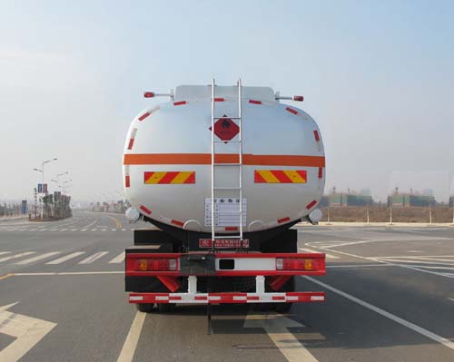 解放前四后八24.6方丁醚易燃液体罐式运输车