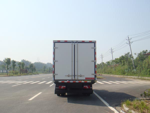 江铃凯锐厢长5.15米冷藏车